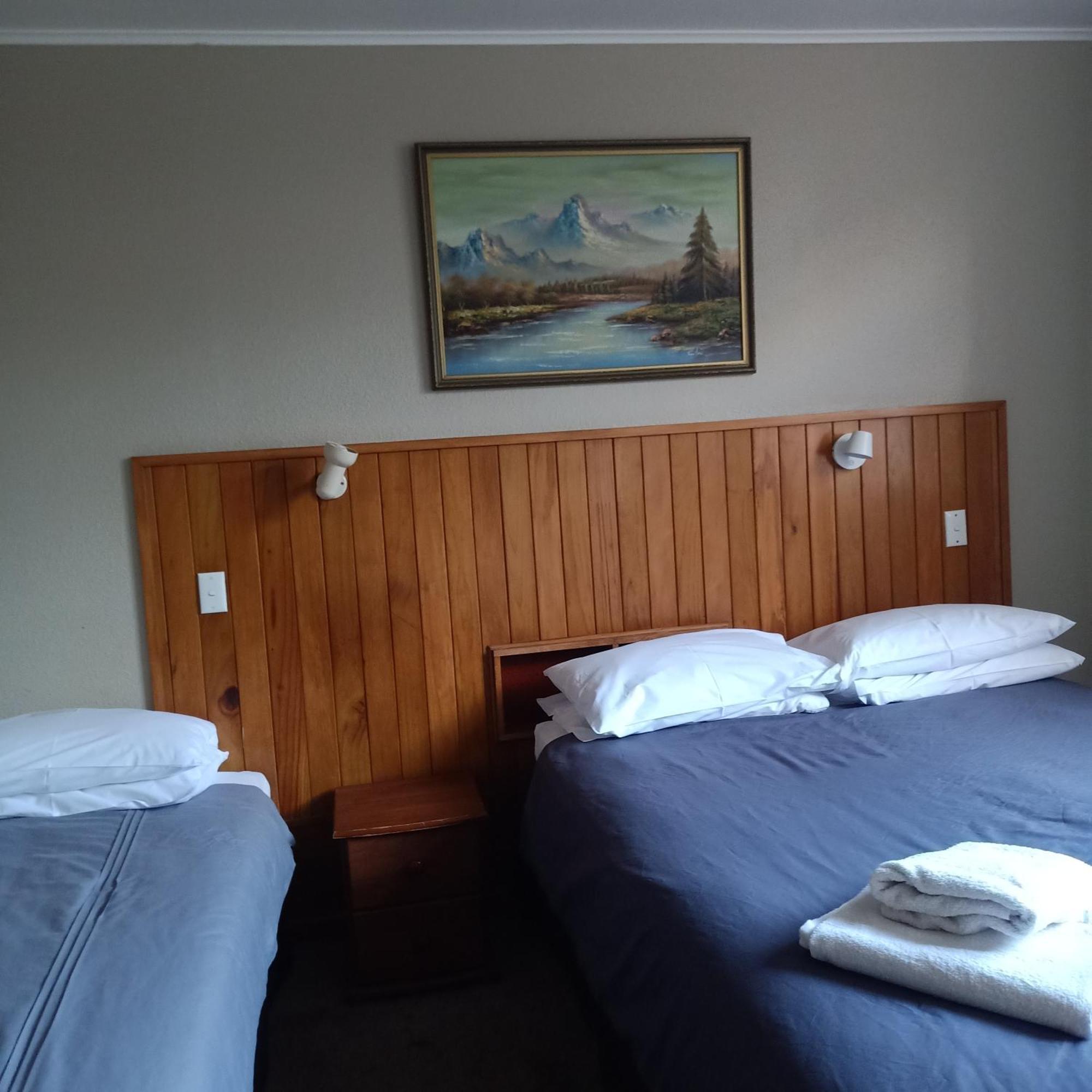 Хостел Ariki Backpackers Нью-Плимут Номер фото